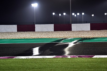 MotoGP: A csatornázási problémák miatt megy a szenvedés Katarban!