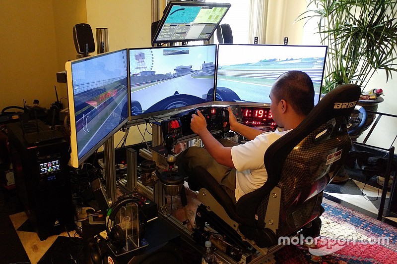 Sensasi setir Fanatec ClubSport Wheel V2