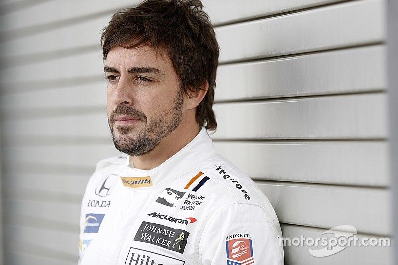 El equipo Andretti "muy impresionado" con el desempeño de Alonso