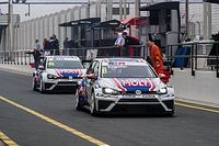 Middle East, Luca Engstler centra la pole position a Dubai