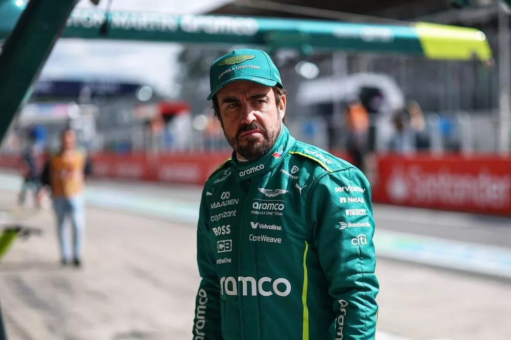 Fernando Alonso, Aston Martin Racing