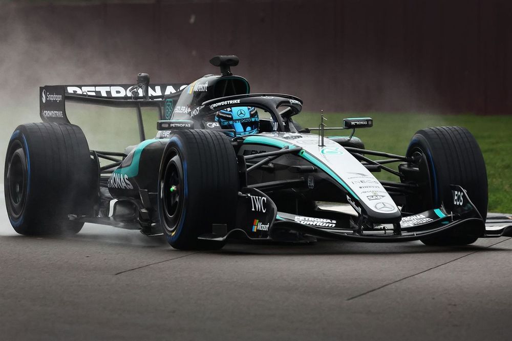 George Russell, Mercedes W17