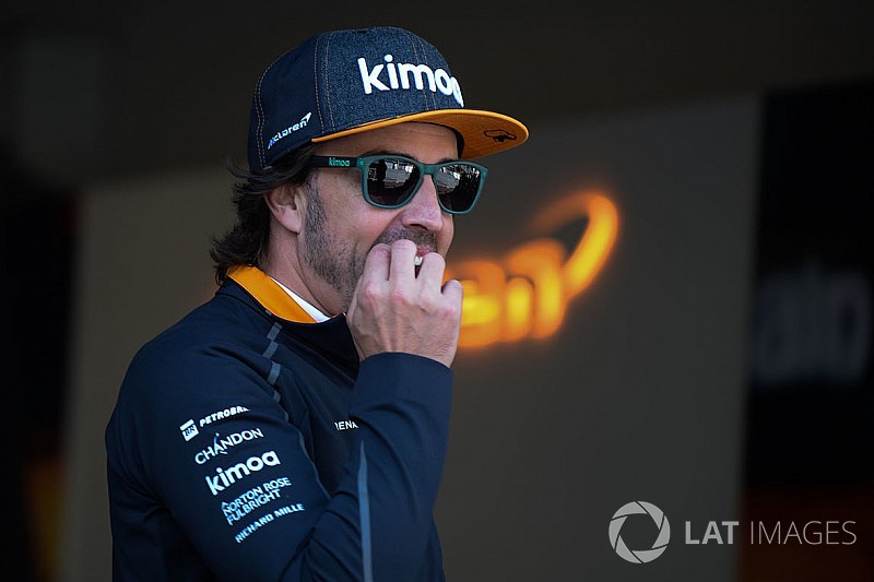 Fernando Alonso tiene una preocupación en Bakú