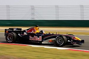 Fotostrecke: Alle Formel-1-Autos von Red Bull seit 2005
