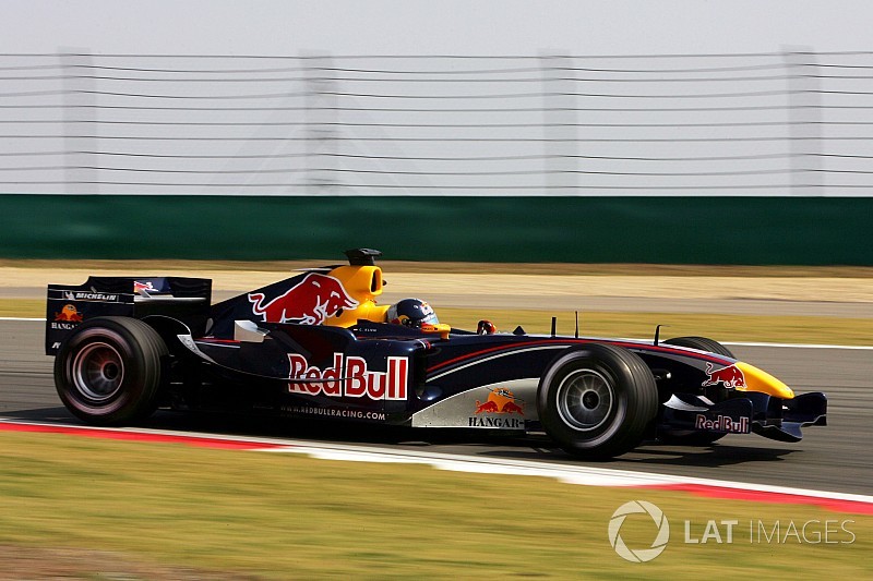 Fotostrecke: Alle Formel-1-Autos von Red Bull seit 2005