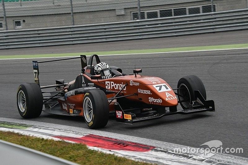 F2 Italian Trophy: pole all'ultimo respiro per Riccardo Ponzio a Monza