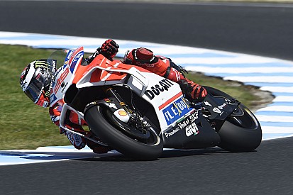 Lorenzo: "Ho avuto paura di essermi rotto la tibia"