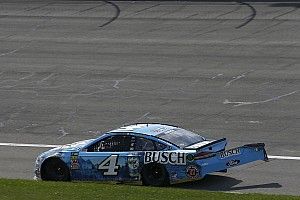 Harvick takes blame for crash: "Just a dumb mistake on my part"