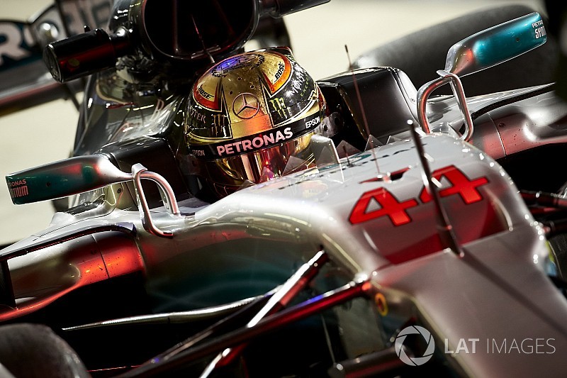 Lewis Hamilton ingin lanjut balap F1 sampai 2020