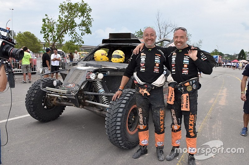 Sogno avverato per i Coronel: hanno finito la Dakar assieme