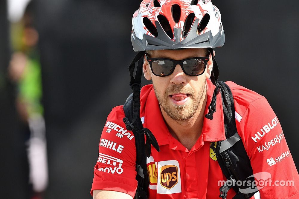 Vettel se refugia en sí mismo buscando respuestas