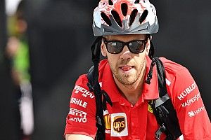 Vettel se refugia en sí mismo buscando respuestas