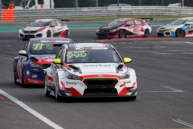 TCR Europe: Borkovic nyert, Nagy a dobogón a Hungaroringen