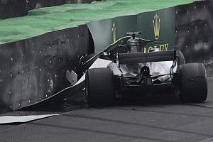 Mercedes: Hamilton parte dalla pit lane perché cambia motore