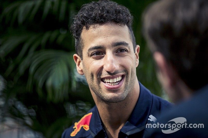 روزبرغ: يجب على ريكاردو الانضمام إلى فيراري