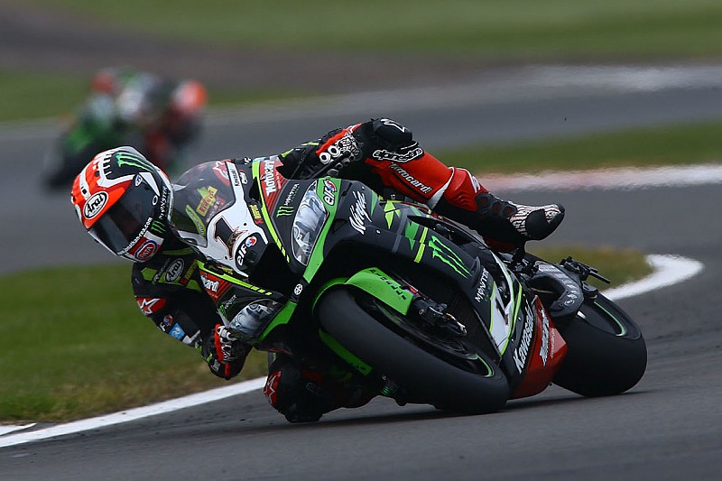 Laguna Seca, Libere 3: Rea chiude in testa la prima giornata di prove a Laguna Seca