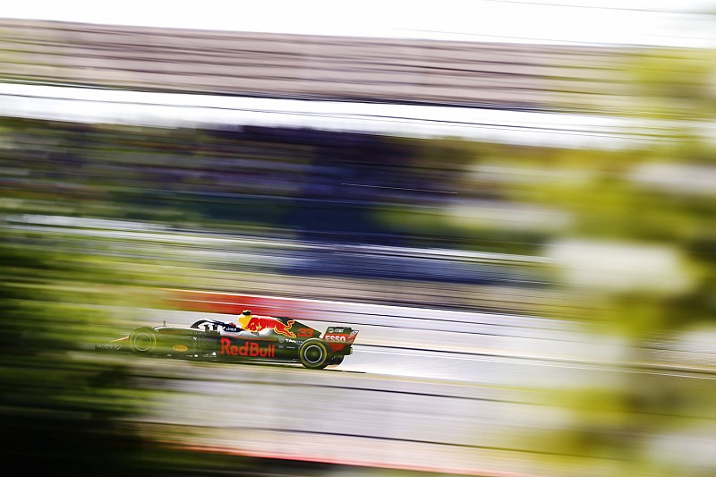 Verstappen: „Már 4 éve várunk egy erősebb motorra…”