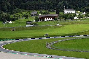 Hamilton manda en un 1-2 de Mercedes en la 1° práctica de Austria