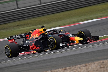 Ricciardo "struggled" with ultrasofts in China