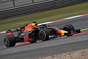 Ricciardo encontró dificultades con las ultrablandas