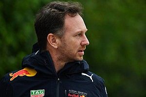 «У Renault в приоритете своя команда». Хорнер о причинах перехода на моторы Honda
