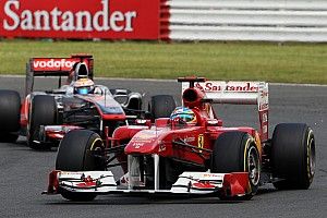 Alonso és a világ egyik legjobb F1-es rajtja: még mindig sokkoló – videóval