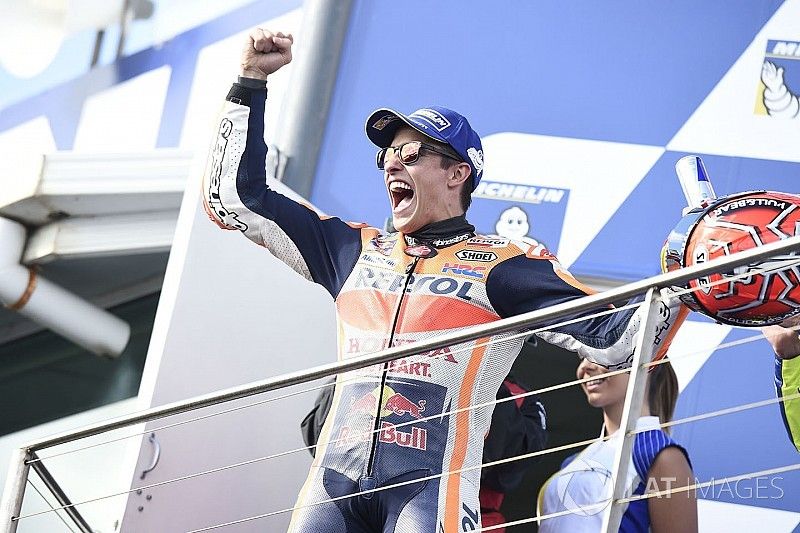 Márquez: "Si no te pones duro, te vas para atrás"