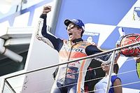 Marquez doet goede WK-zaken met winst in Australië, P13 Dovizioso