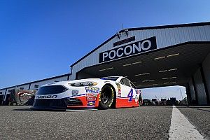 Harvick admits Pocono loss "hard to swallow"