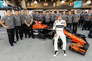 McLaren se diz atenta aos “perigos da lua de mel” com Renault