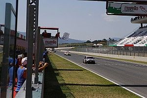 MINI Challenge: rientro vincente per Thomas Biagi al Mugello. In gara 1 la spunta Sandrucci