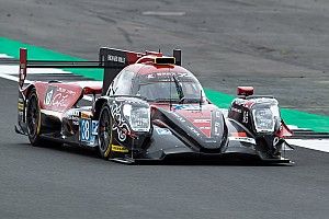 Tung wint op Silverstone: “Team heeft auto volledig gereviseerd”