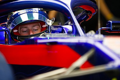 Verstappen, Ricciardo ve Hartley bir ceza daha aldı