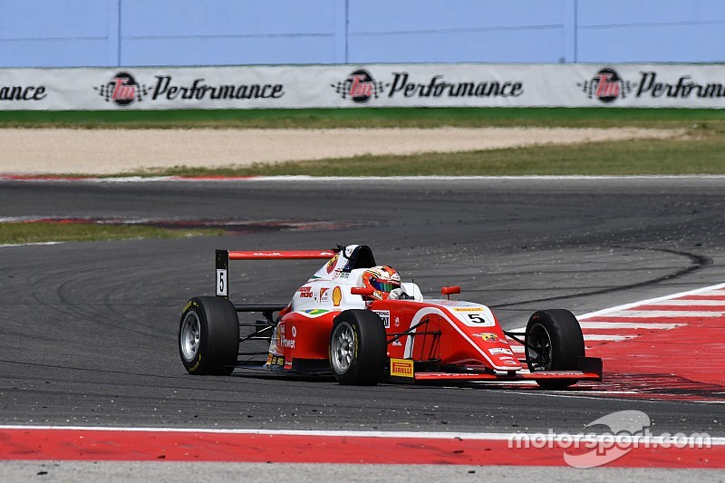 AO VIVO: Assista Gianluca Petecof na corrida 2 da F4 Italiana em Ímola