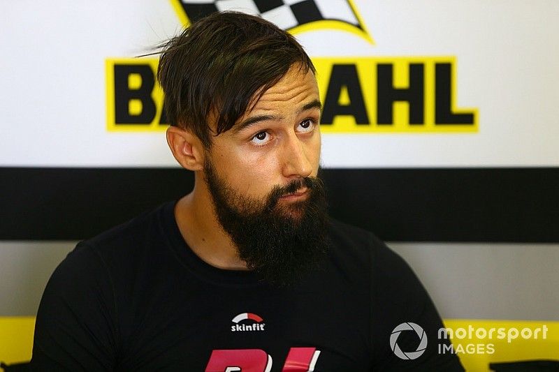 Krummenacher en décembre du Mondial Supersport à l'Asia Road Racing Championship