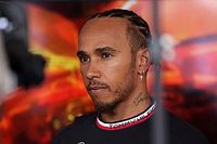 F1: Mercedes corre 'contra o tempo' para renovar com Hamilton