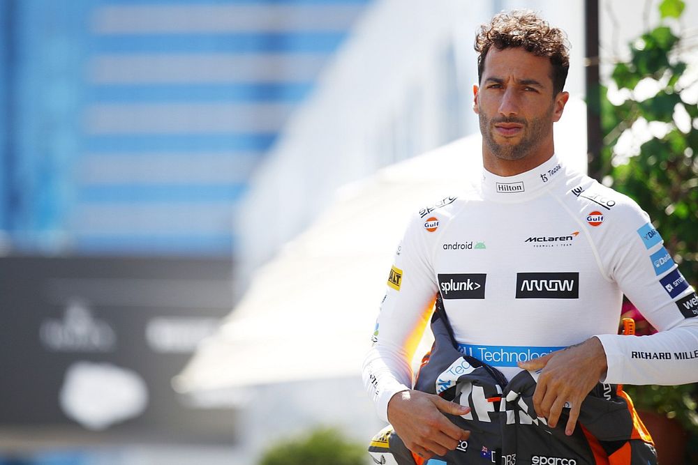 Daniel Ricciardo Ingin Kejelasan dari McLaren