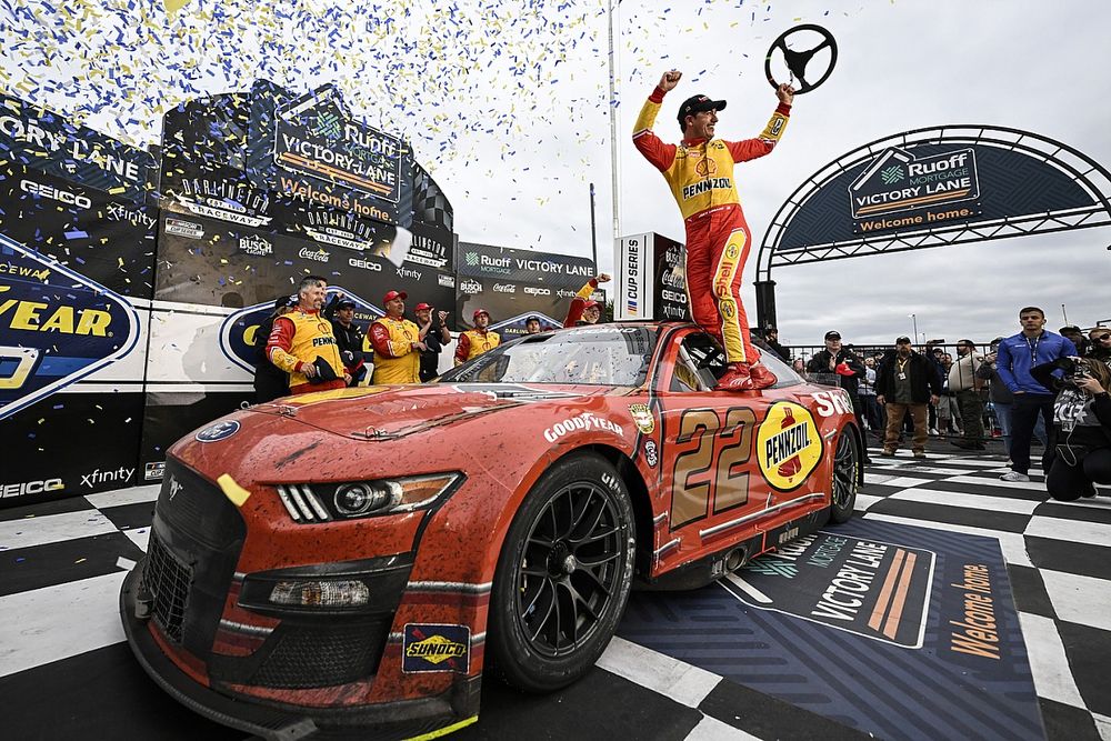 Ganador Joey Logano, Team Penske, Ford Mustang