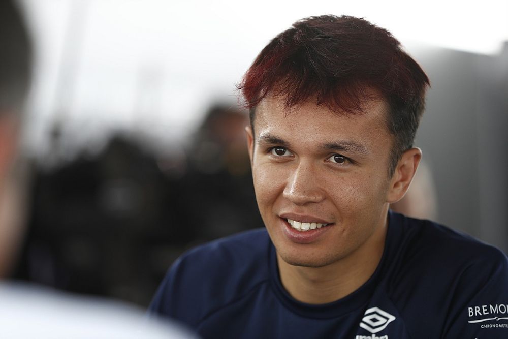 Albon: "Güncellemelerle Red Bull konseptine geçiş yaptık"