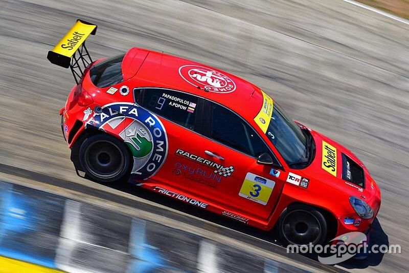 Alfa Romeo TCR Story: dal 'Lego' del 2015 alle vittorie Mondiali