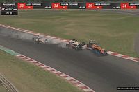 Verstappen y Norris chocan cuando lideran carrera virtual