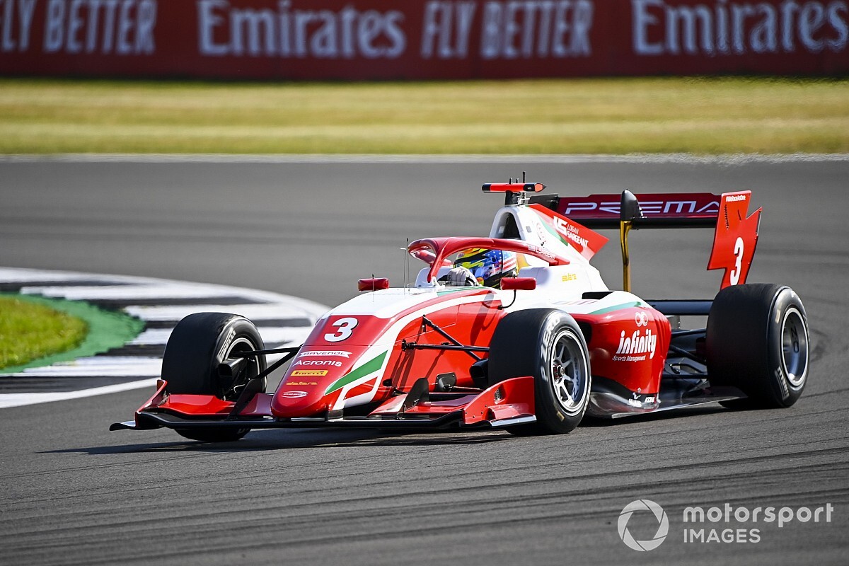 F3, Barcellona: terza pole consecutiva per Sargeant