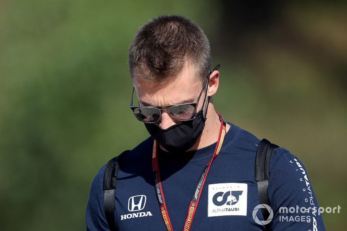 СМИ: Red Bull решила заменить Квята на Цуноду