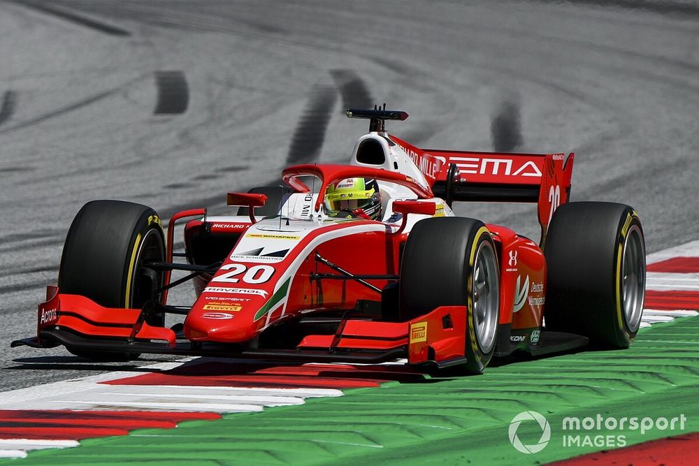 Mick Schumacher hibázott az F2 szabadedzésén