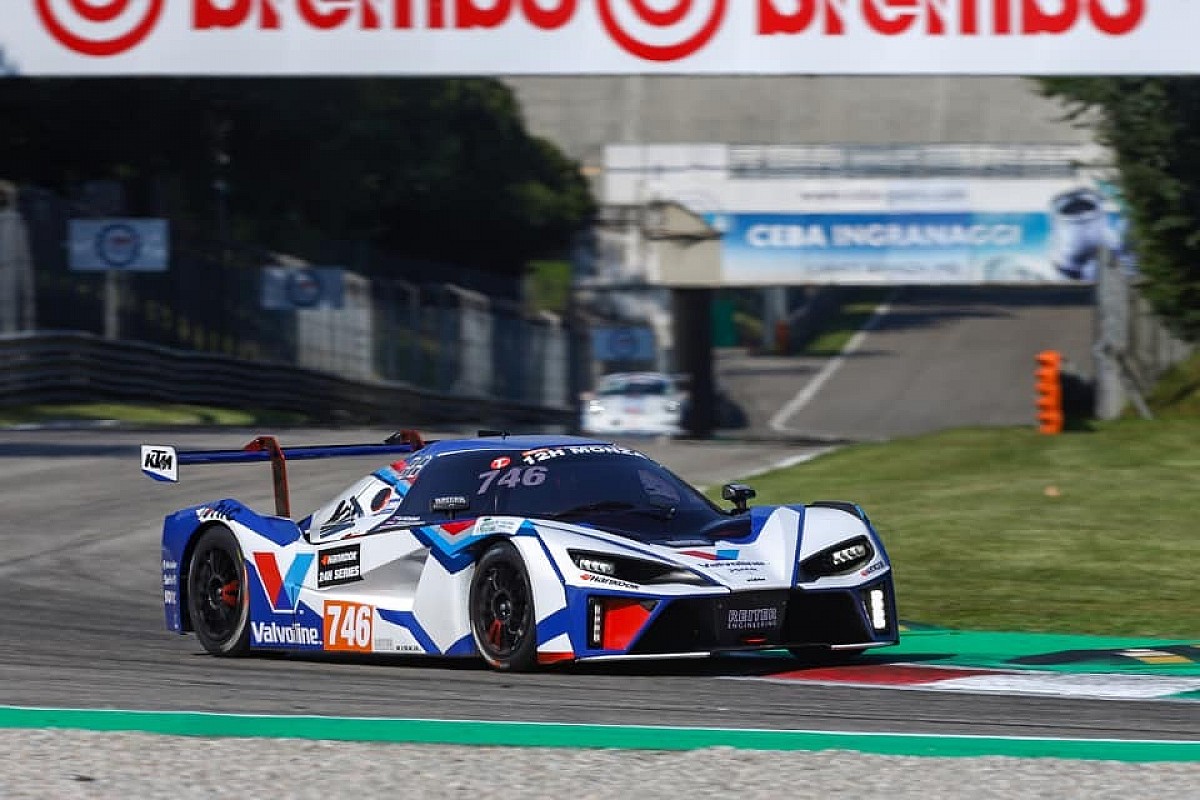 KTM GTX wyprzedza GT3