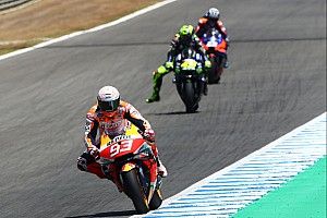 Vidéo - Sauvetage, remontée, chute : la folle course de Marc Márquez