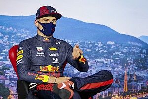 Verstappen: "Dom om maar één training te organiseren op Imola"