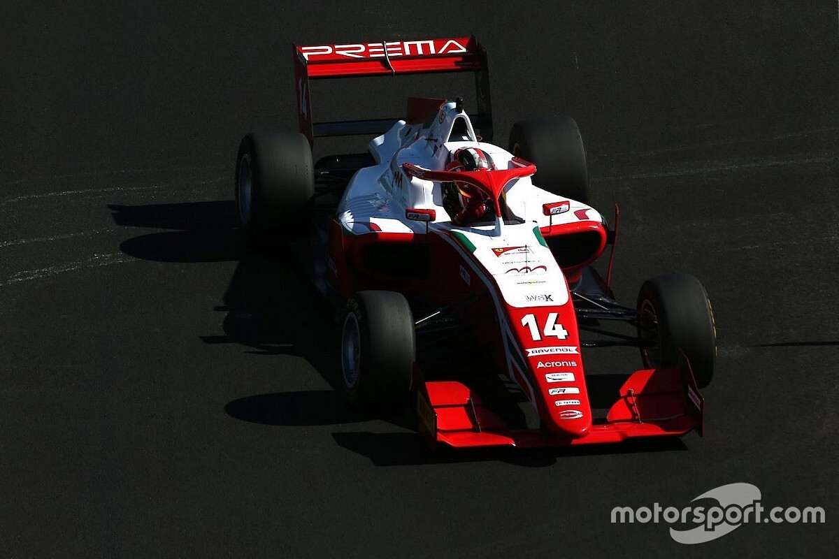 Formula Regional, Barcellona, Libere 1: Leclerc al comando