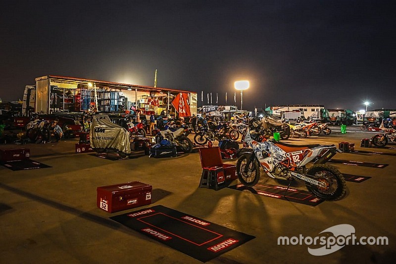 Dakar, ecco il bivacco di Original by Motul per i motociclisti senza assistenza