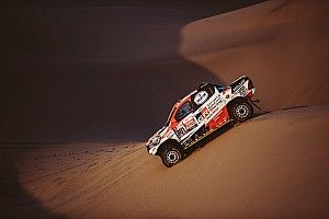 Fernando Alonso soll Toyotas Rallye-Dakar-Fahrzeug testen